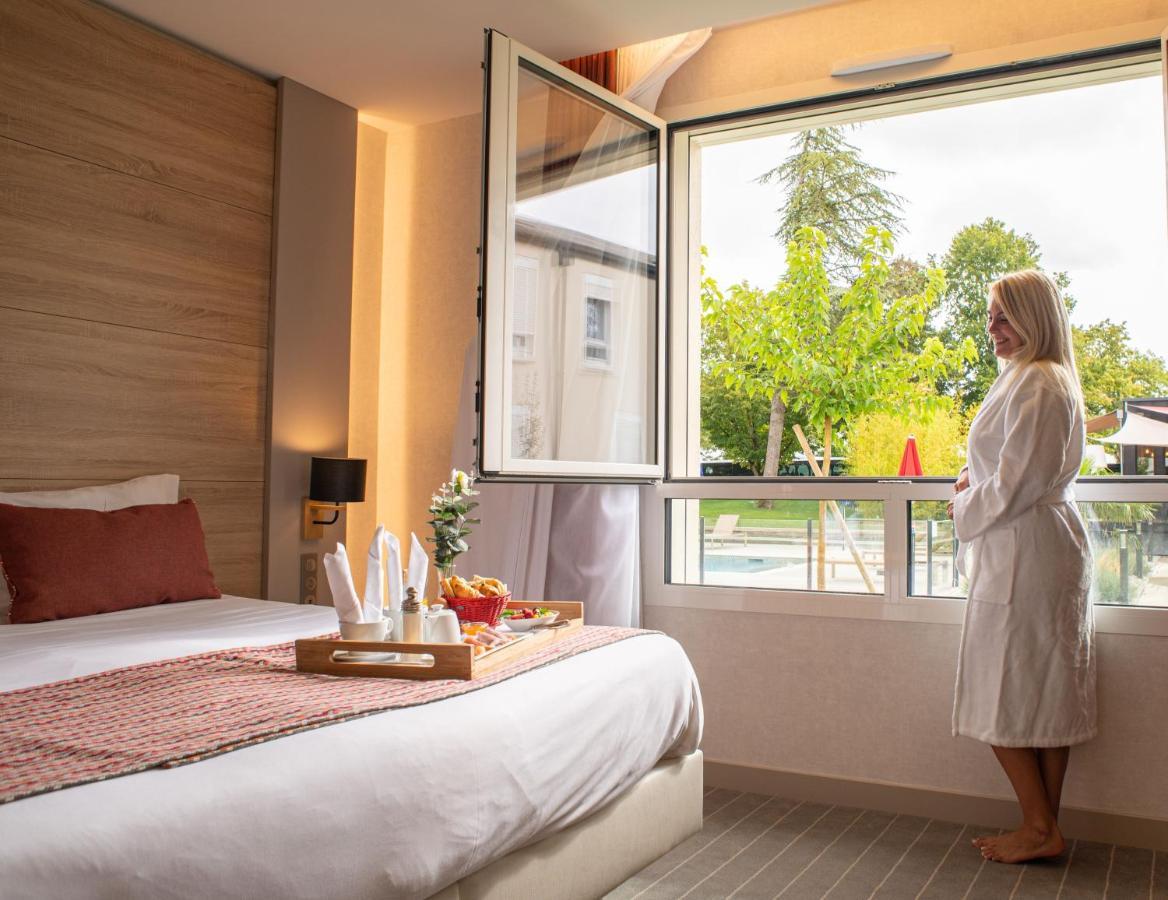 Logis Hotel Relais Saint Jacques - Chateauroux Déols المظهر الخارجي الصورة