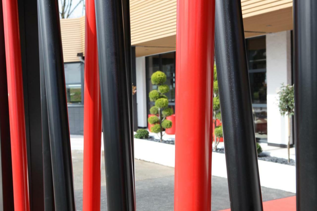 Logis Hotel Relais Saint Jacques - Chateauroux Déols المظهر الخارجي الصورة