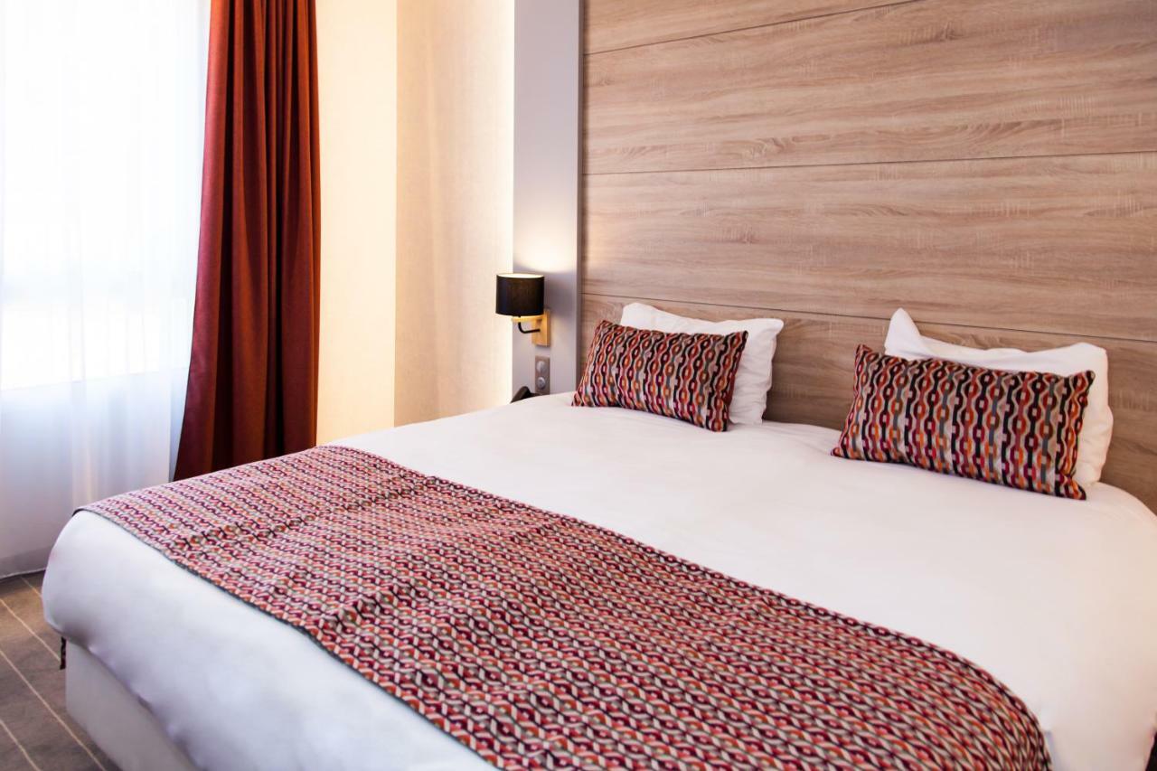 Logis Hotel Relais Saint Jacques - Chateauroux Déols المظهر الخارجي الصورة